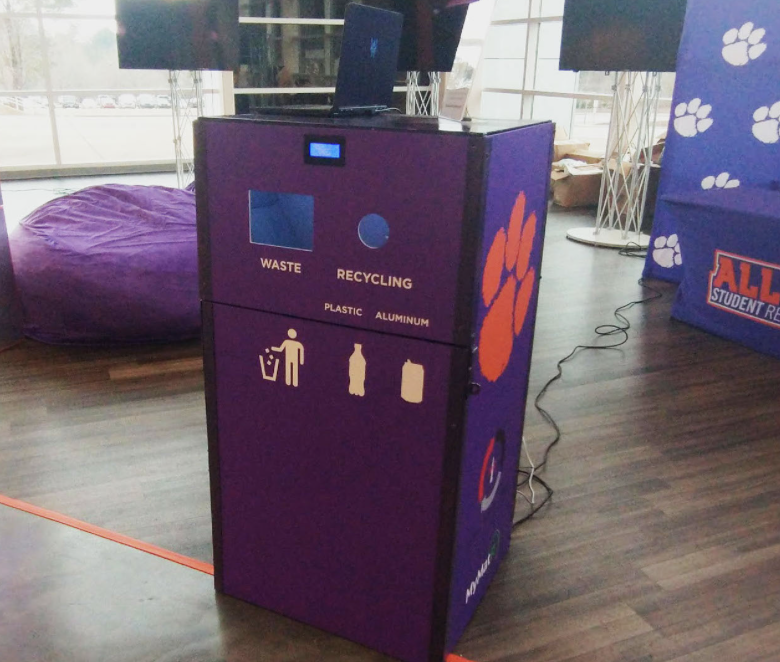 MyMatR Installs An Updated Unit at USC